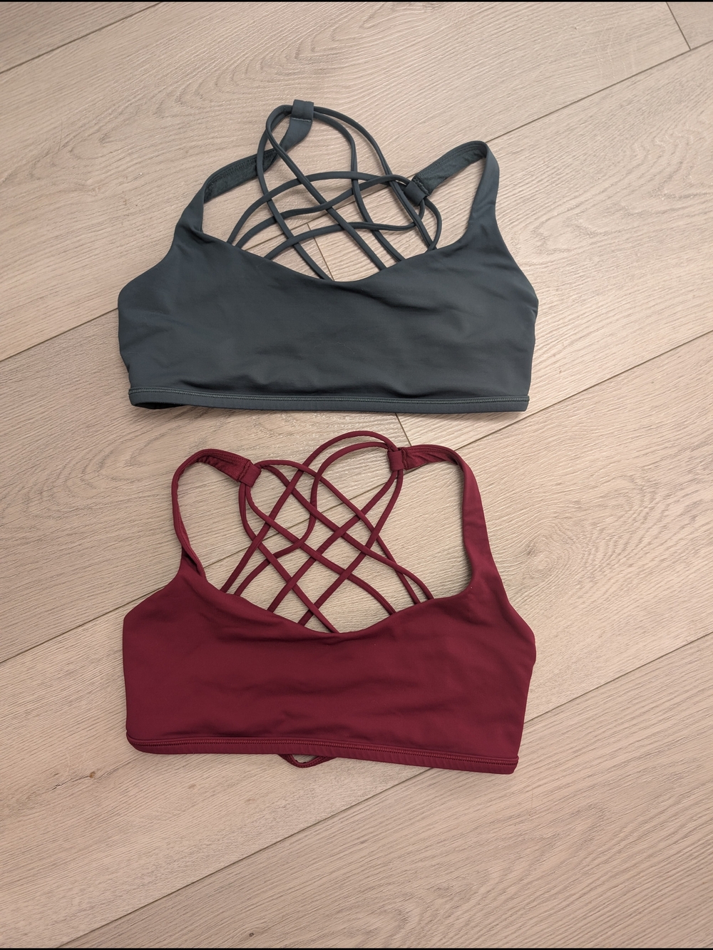 Lululemon Free To Be Wild Bra X2 Both Size 8